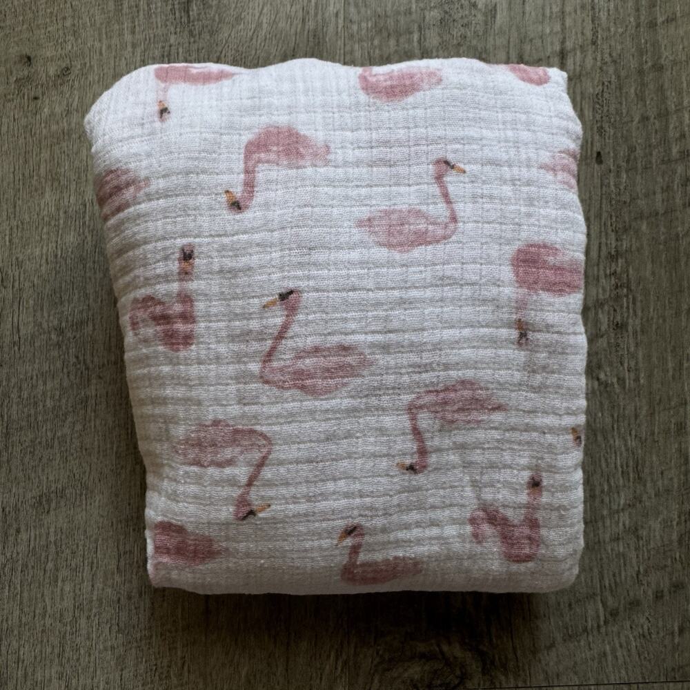 aden + anais Essentials Briar Rose Pink Swan Crib Sheet Cotton Muslin